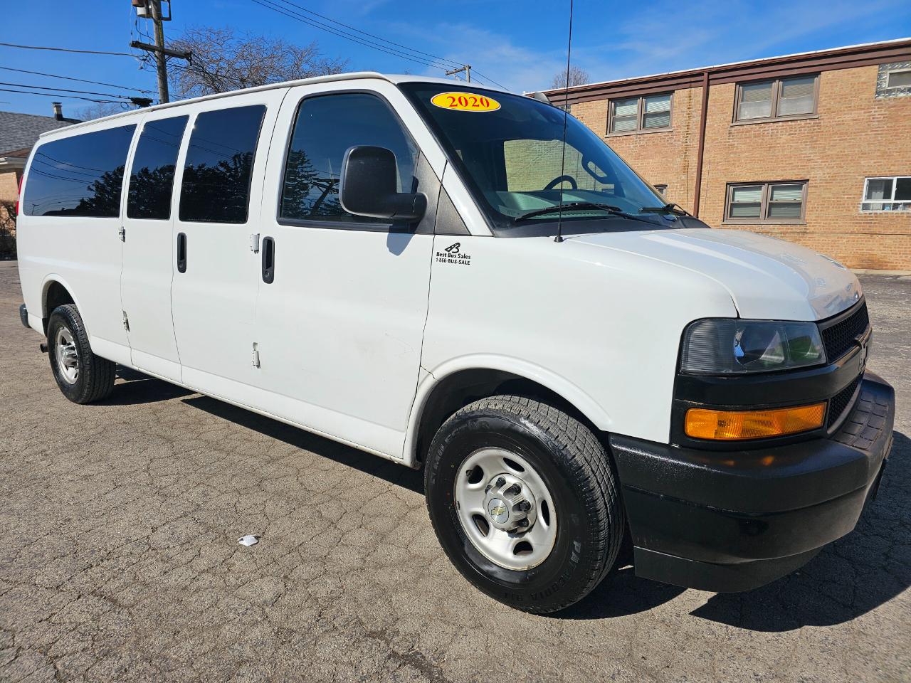 2020 Chevrolet Express Passenger RWD 3500 155" LS