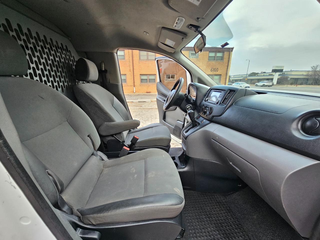 Chevrolet City Express Cargo Van FWD 115" LT 2018