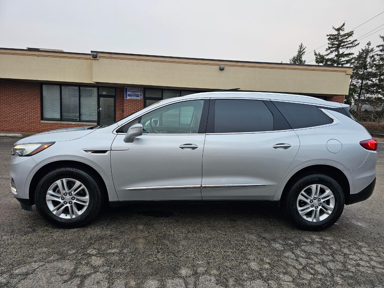 Buick Enclave AWD 4dr Essence 2020