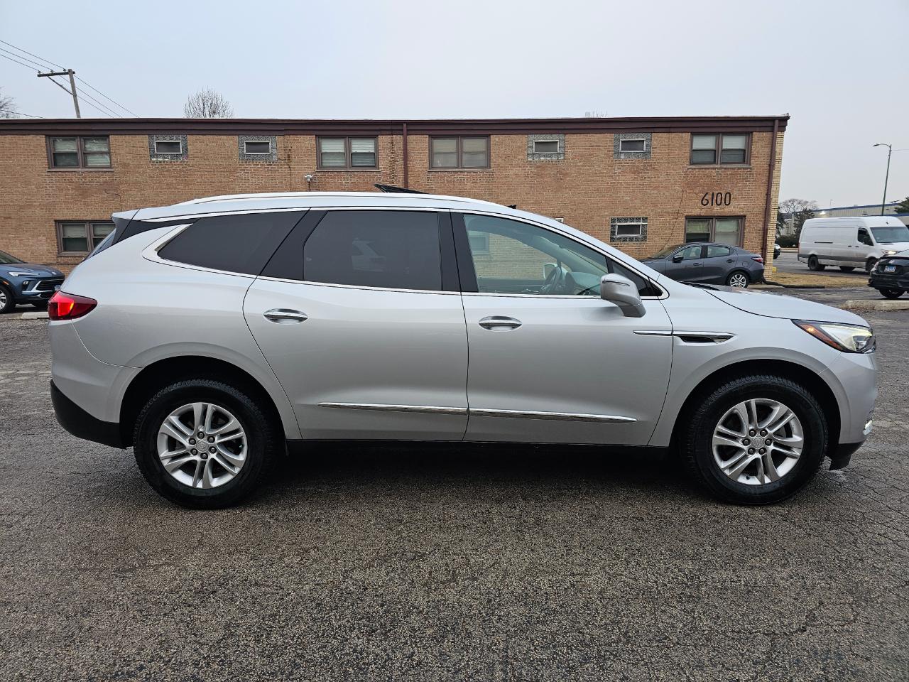 Buick Enclave AWD 4dr Essence 2020