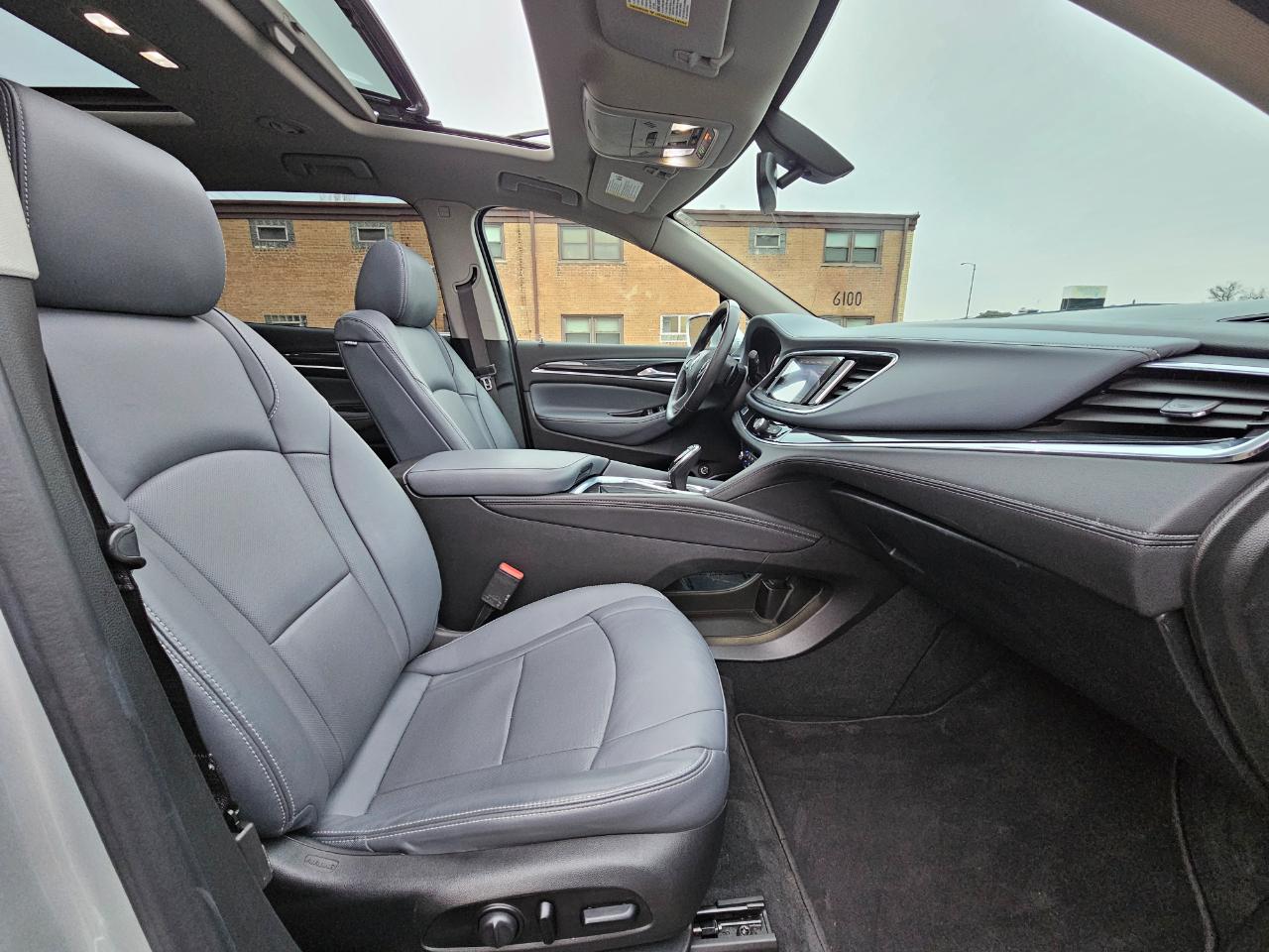 Buick Enclave AWD 4dr Essence 2020