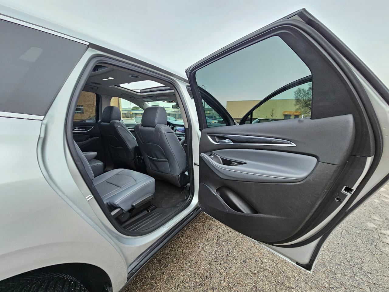 Buick Enclave AWD 4dr Essence 2020