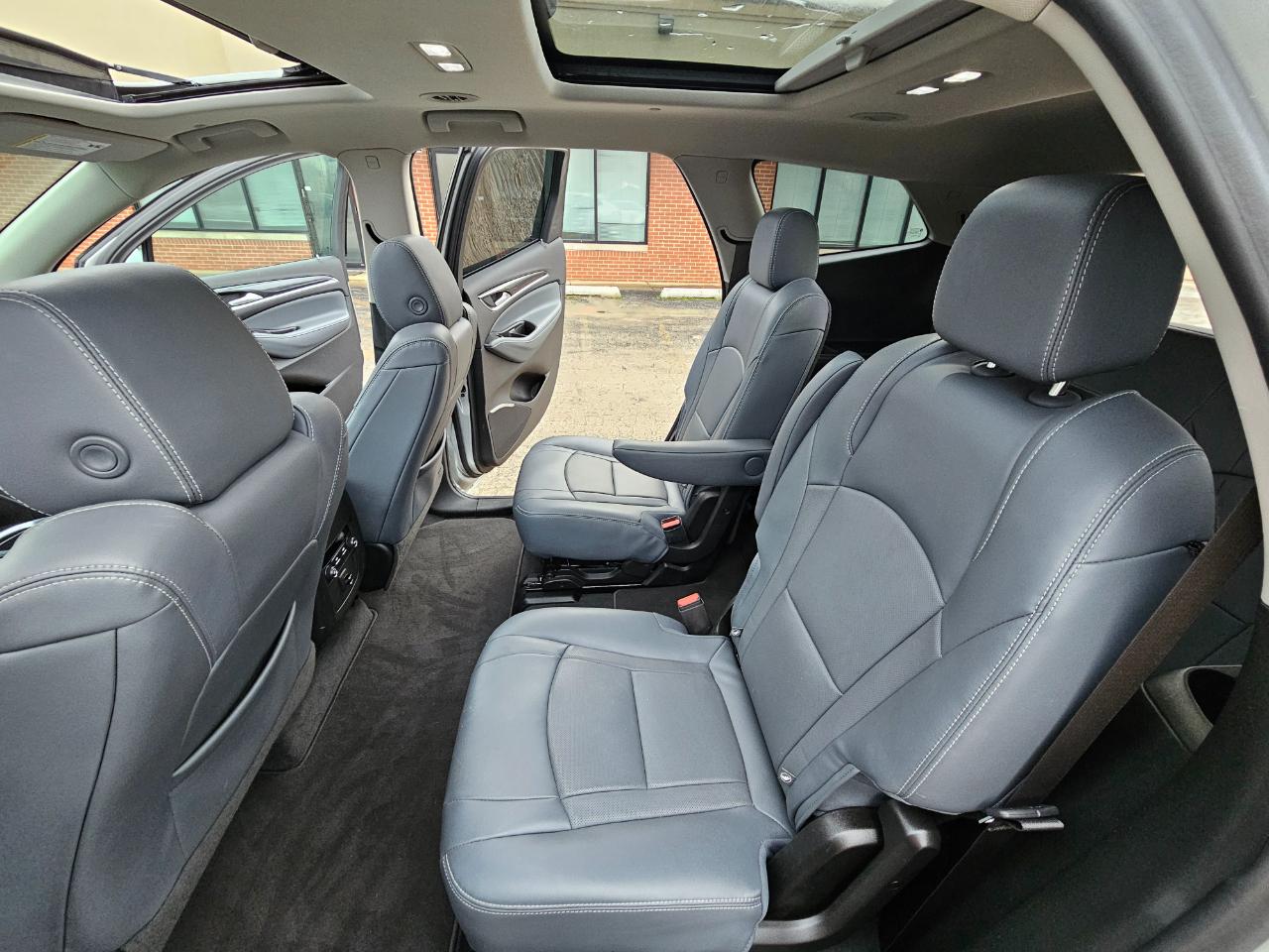 Buick Enclave AWD 4dr Essence 2020