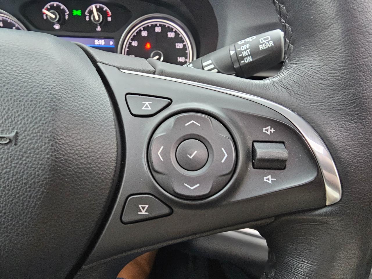 Buick Enclave AWD 4dr Essence 2020