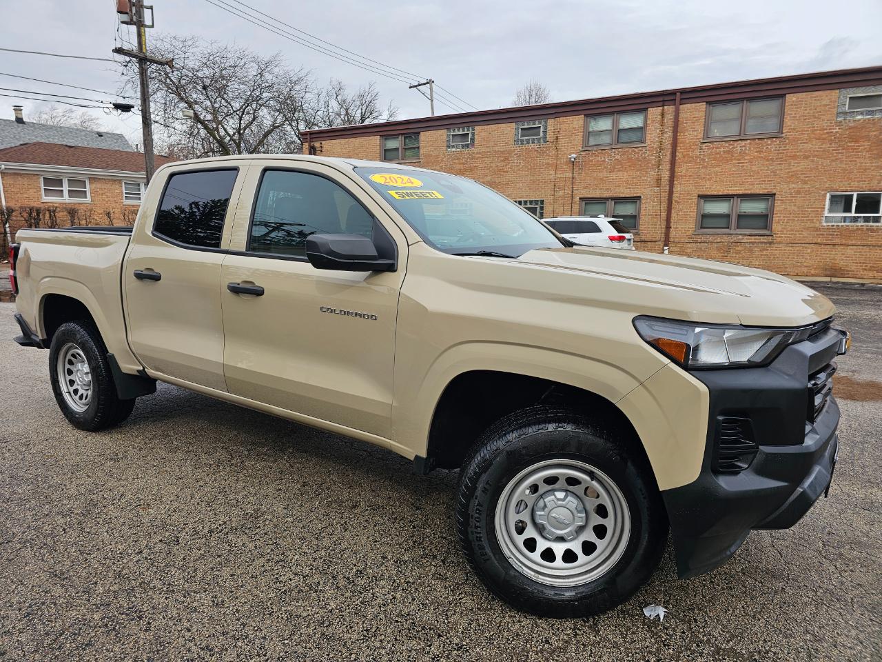 Chevrolet Colorado 2WD Crew Cab WT 2024