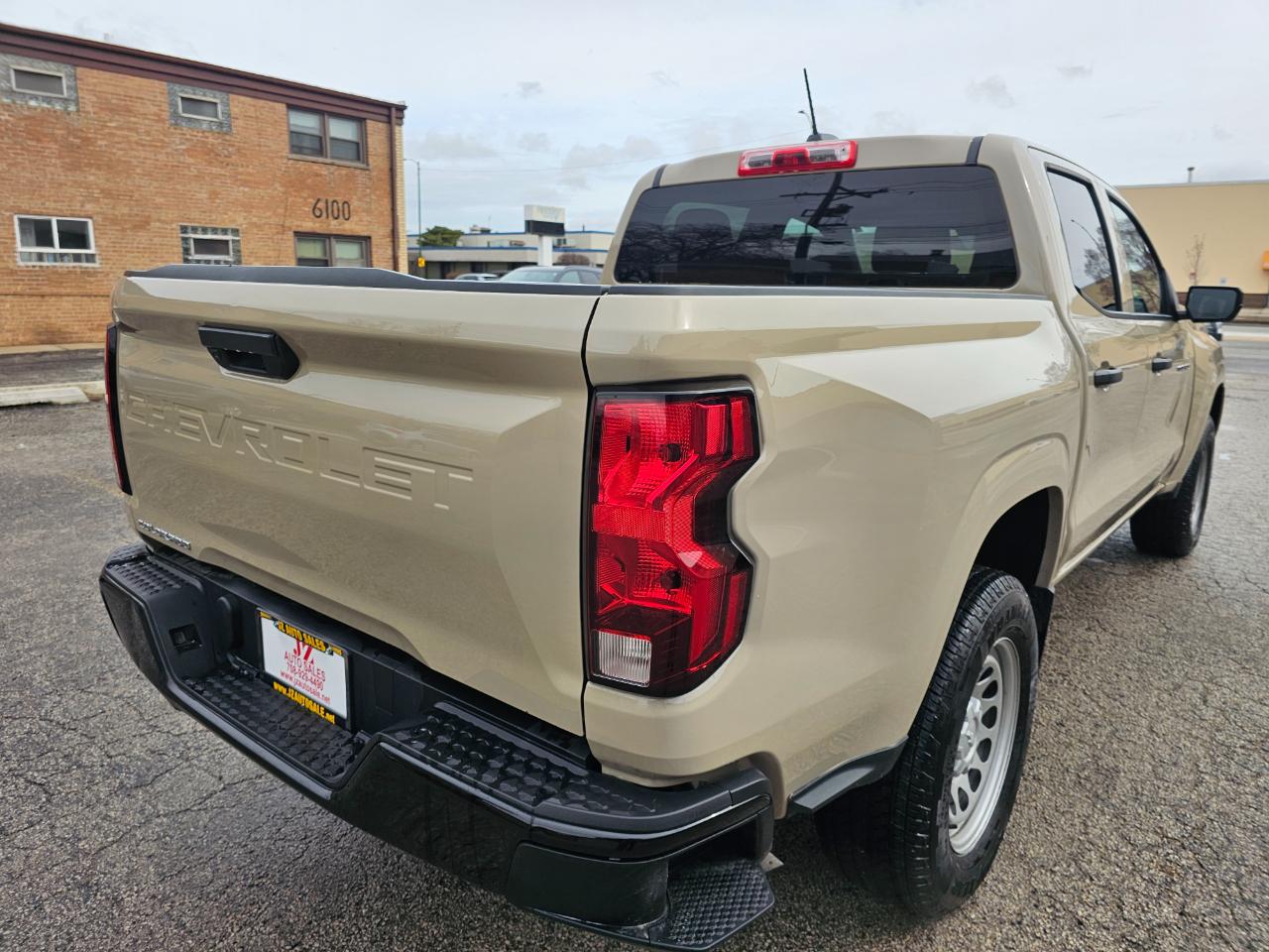 Chevrolet Colorado 2WD Crew Cab WT 2024