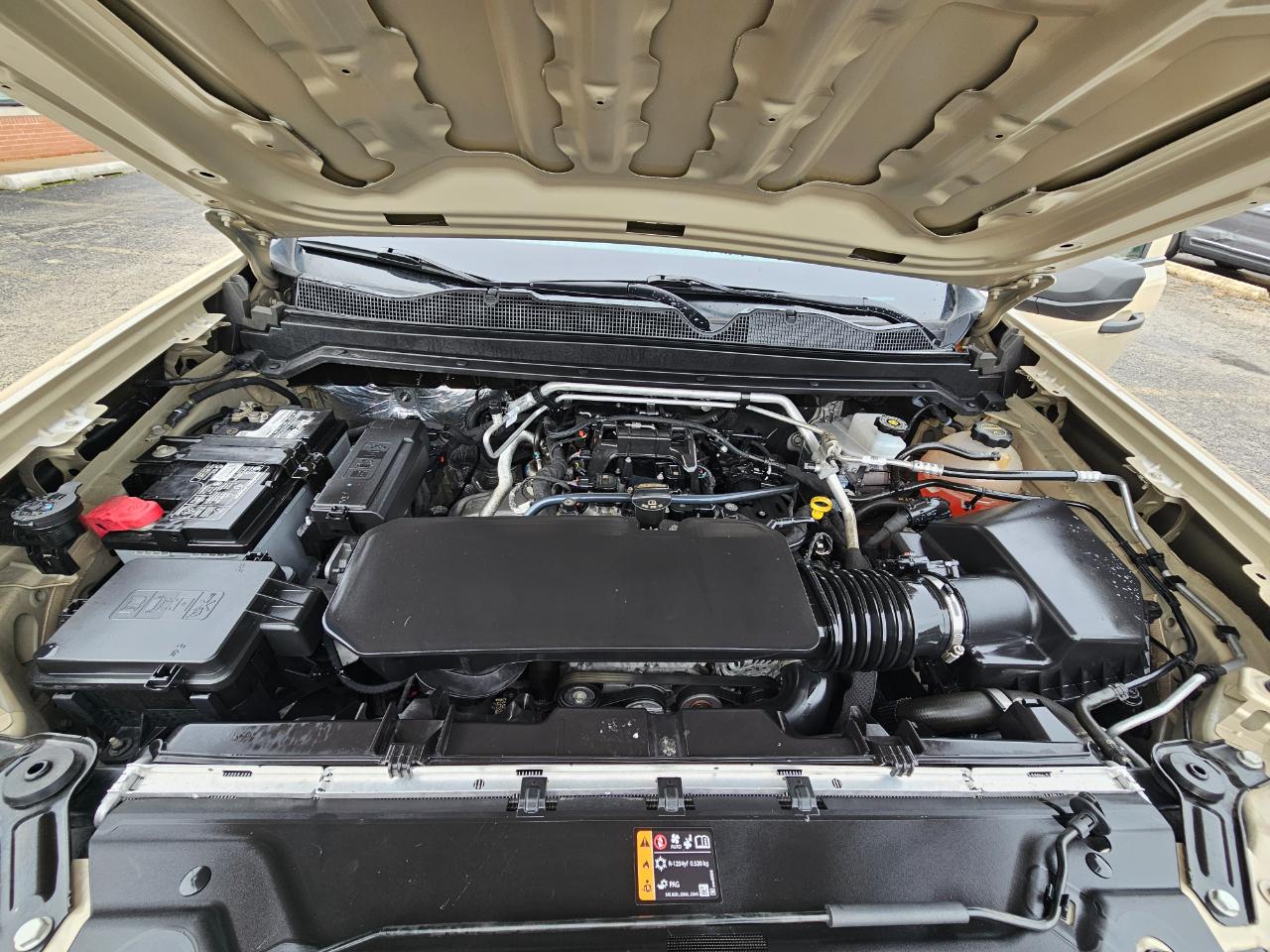 Chevrolet Colorado 2WD Crew Cab WT 2024