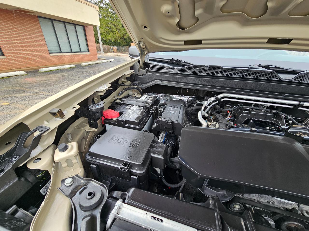 Chevrolet Colorado 2WD Crew Cab WT 2024