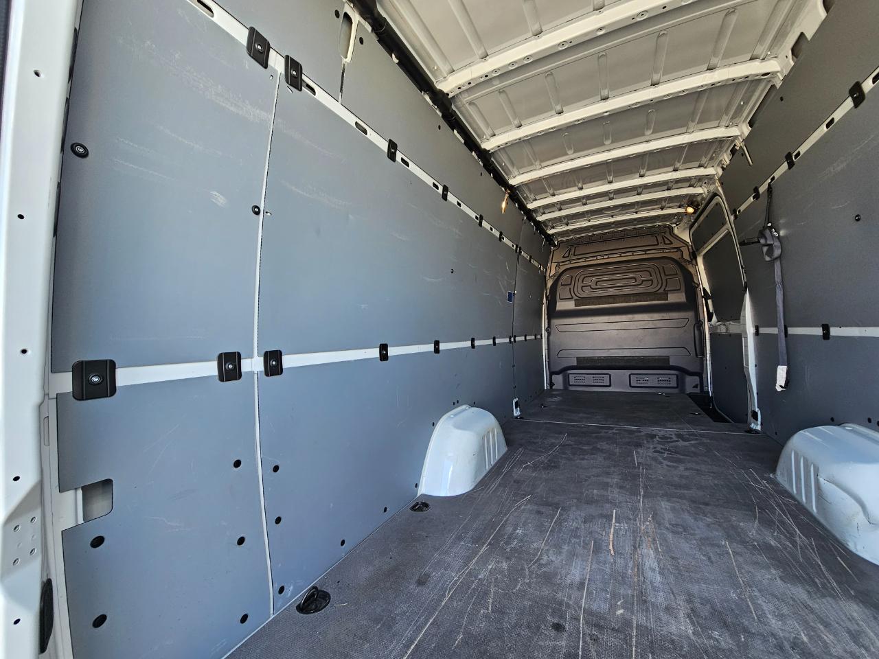 Mercedes-Benz Sprinter Cargo Van 2500 High Roof I4 Diesel 170" Extended RWD 2024