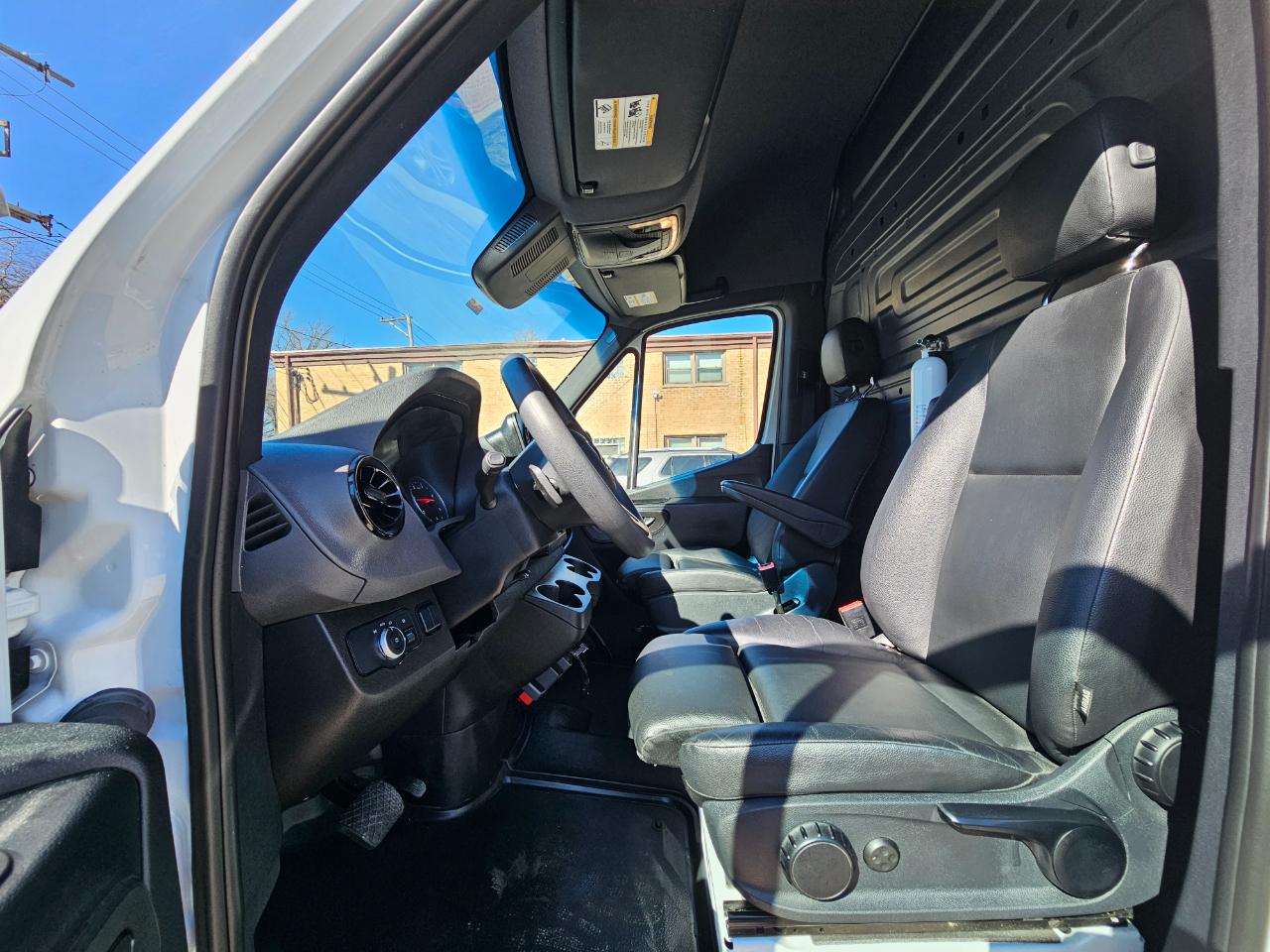 Mercedes-Benz Sprinter Cargo Van 2500 High Roof I4 Diesel 170" Extended RWD 2024