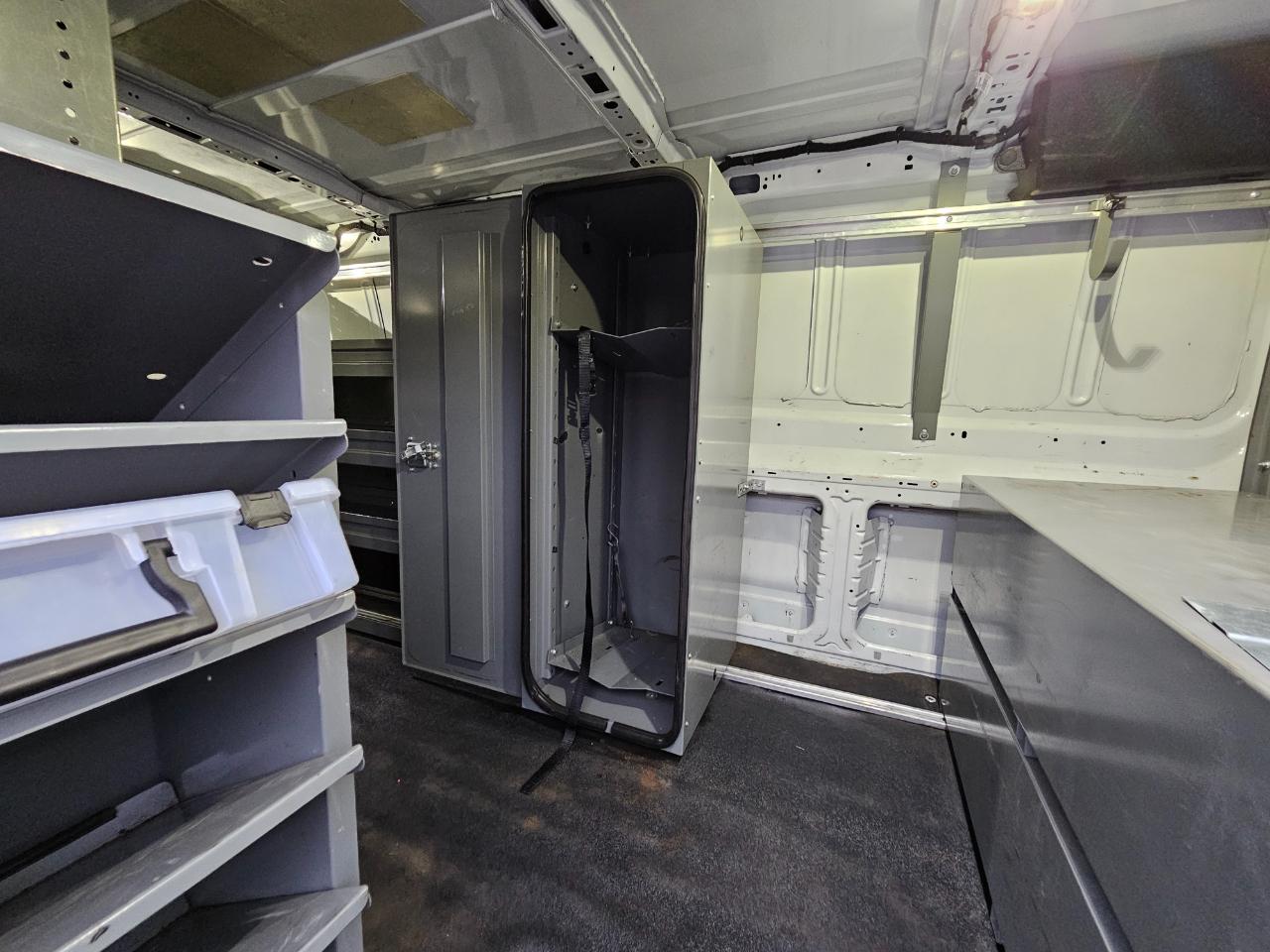 Ford Transit Van T-250 148" Low Rf 9000 GVWR Sliding RH Dr 2017