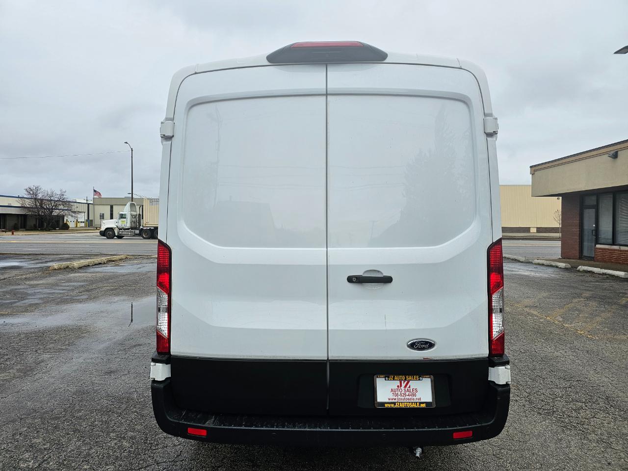 Ford Transit Cargo Van T-350 148" Med Rf 9500 GVWR RWD 2022