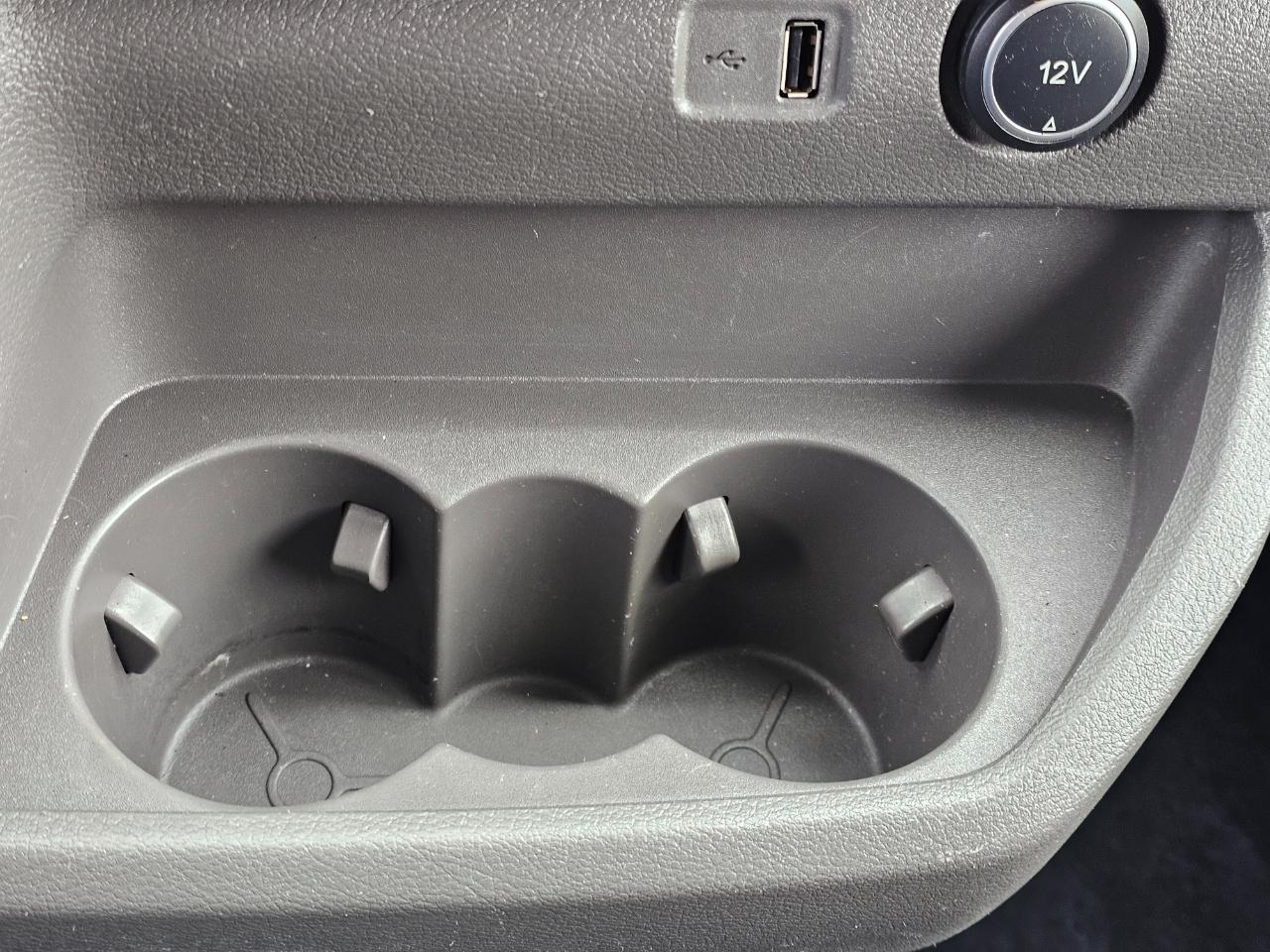 Ford Transit Cargo Van T-350 148" Med Rf 9500 GVWR RWD 2022