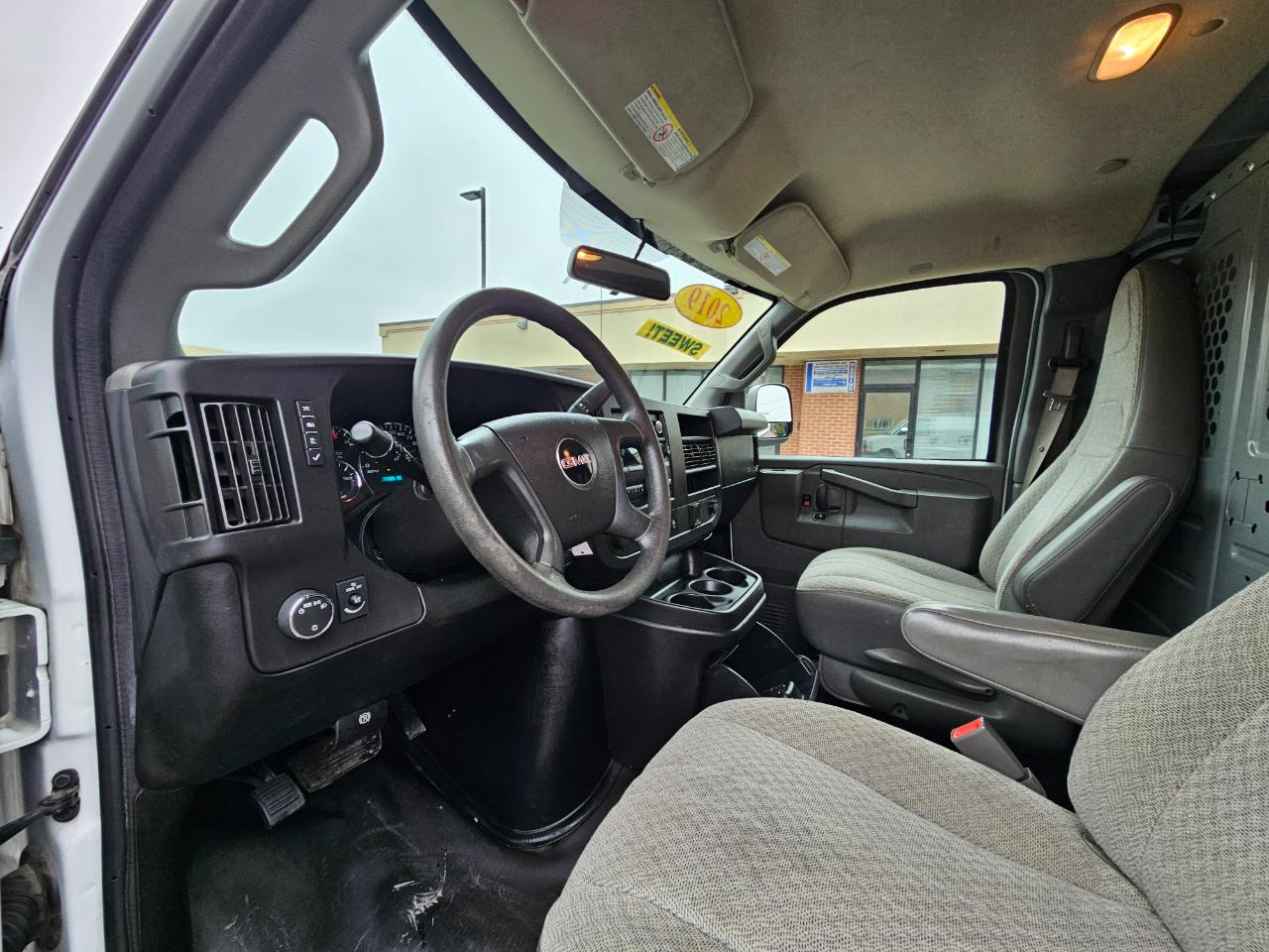GMC Savana Cargo Van RWD 2500 155" 2019