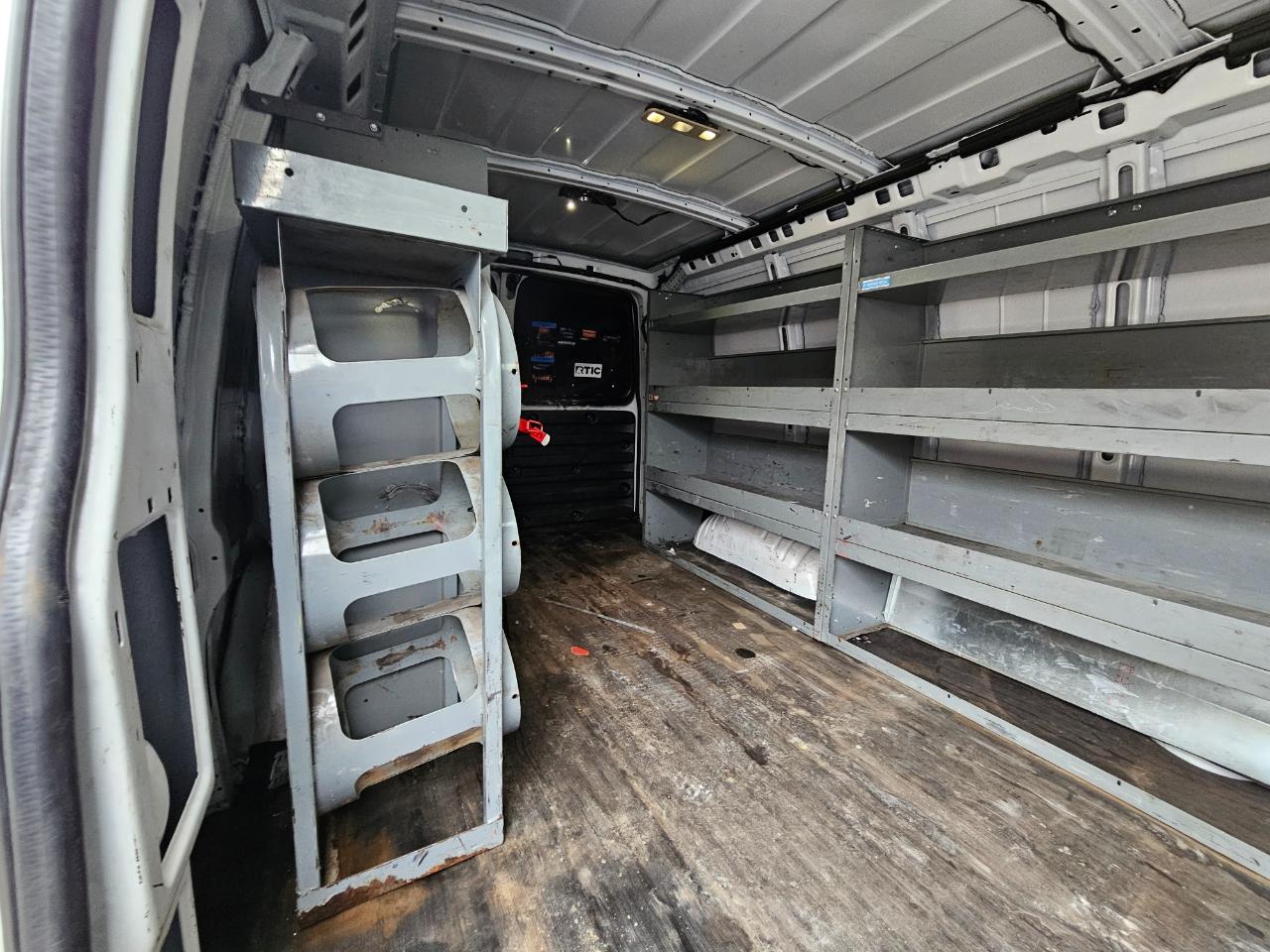 GMC Savana Cargo Van RWD 2500 155" 2019