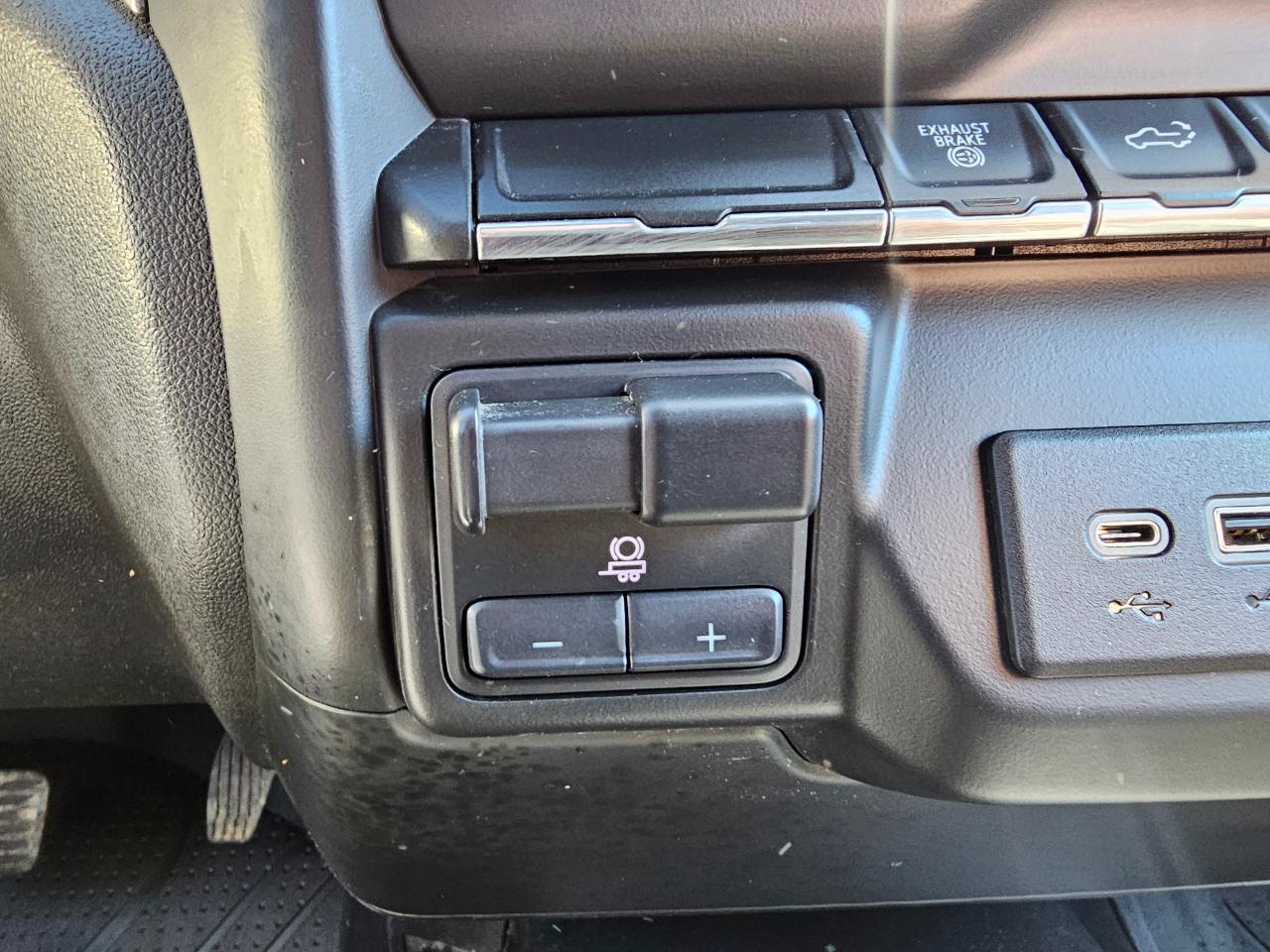 Chevrolet Silverado 2500HD 4WD Crew Cab 172" Work Truck 2021