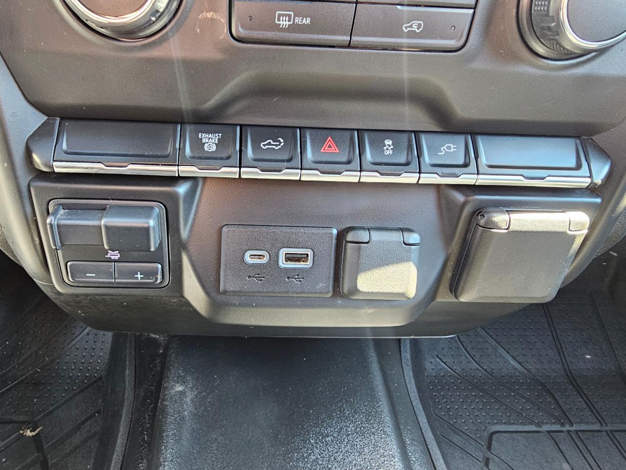 Chevrolet Silverado 2500HD 4WD Crew Cab 172" Work Truck 2021