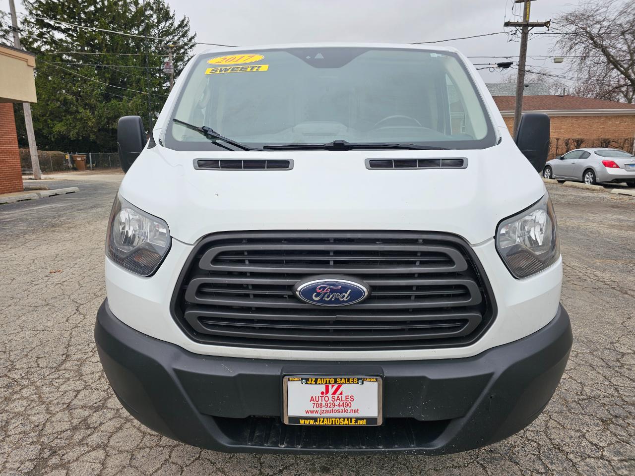 Ford Transit Van T-250 148" Low Rf 9000 GVWR Swing-Out RH Dr 2017