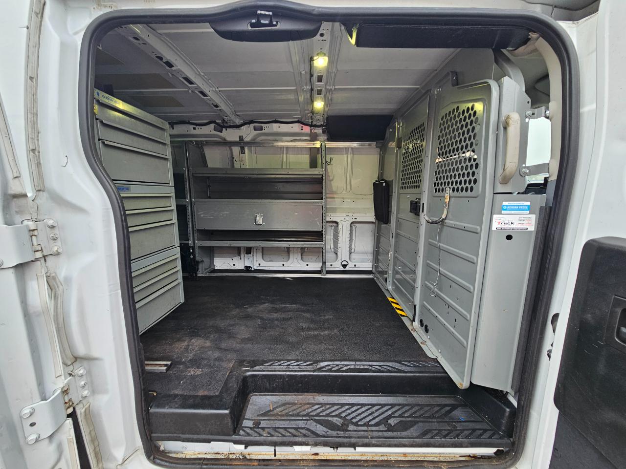 Ford Transit Van T-250 148" Low Rf 9000 GVWR Swing-Out RH Dr 2017