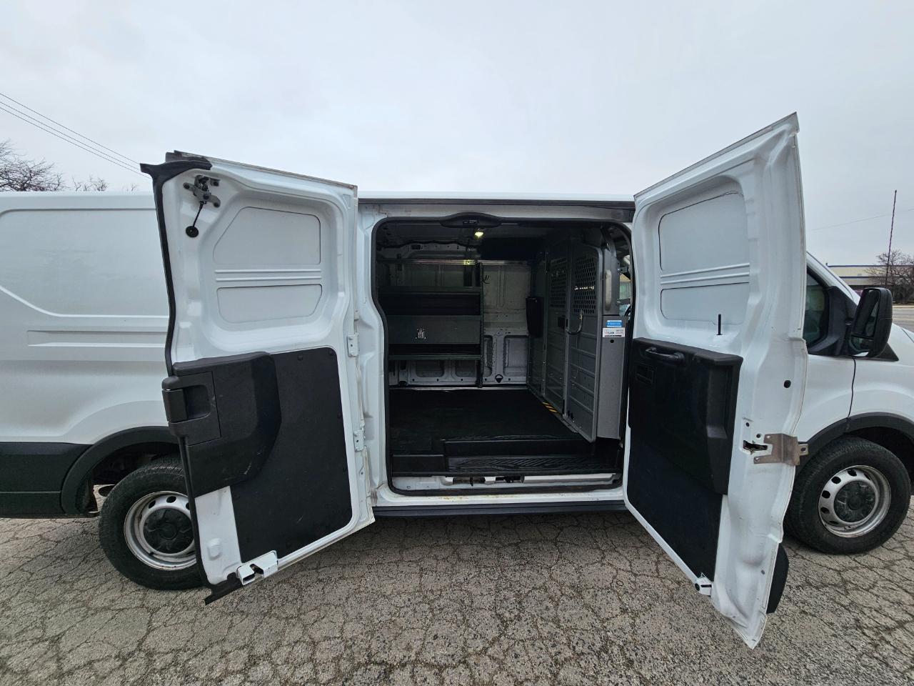 Ford Transit Van T-250 148" Low Rf 9000 GVWR Swing-Out RH Dr 2017