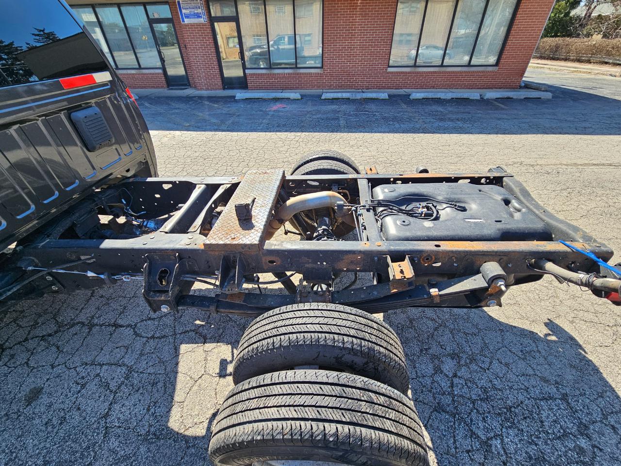 RAM 3500 Chassis Cab Tradesman 2WD Crew Cab 60" CA 172.4" WB 2022