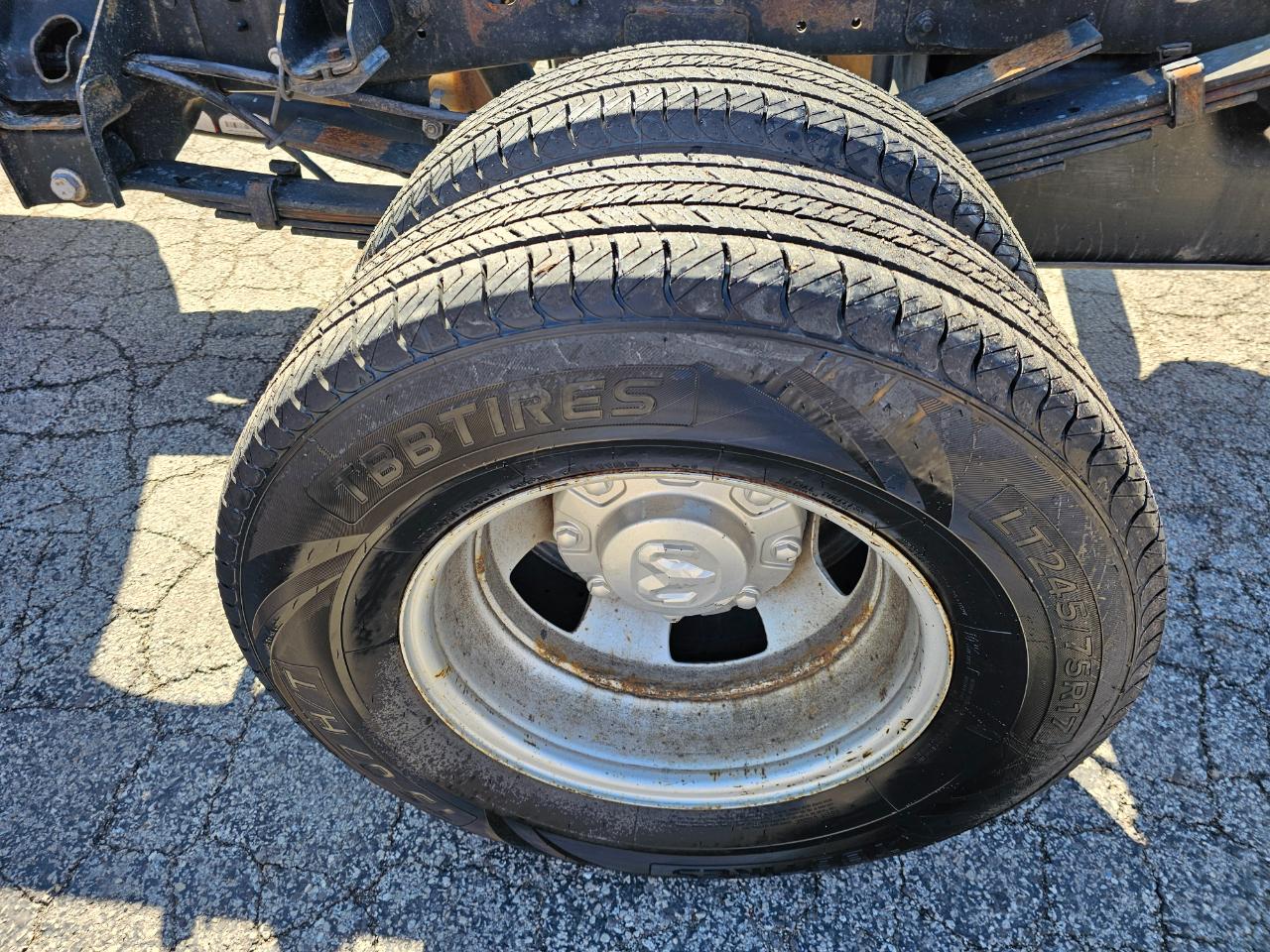 RAM 3500 Chassis Cab Tradesman 2WD Crew Cab 60" CA 172.4" WB 2022