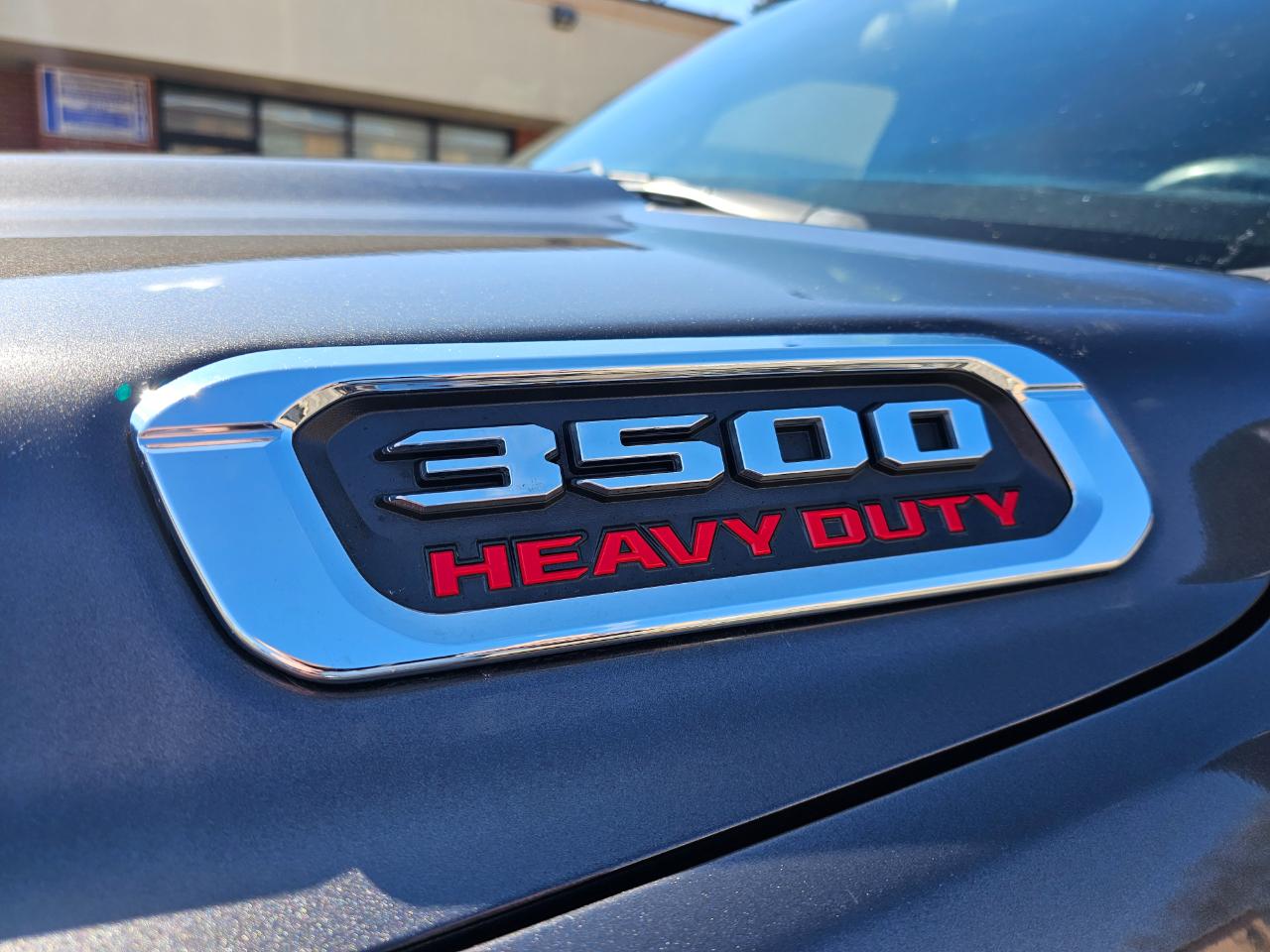 RAM 3500 Chassis Cab Tradesman 2WD Crew Cab 60" CA 172.4" WB 2022