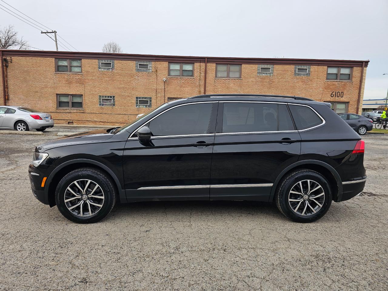Volkswagen Tiguan 2.0T SE R-Line Black 4MOTION 2021
