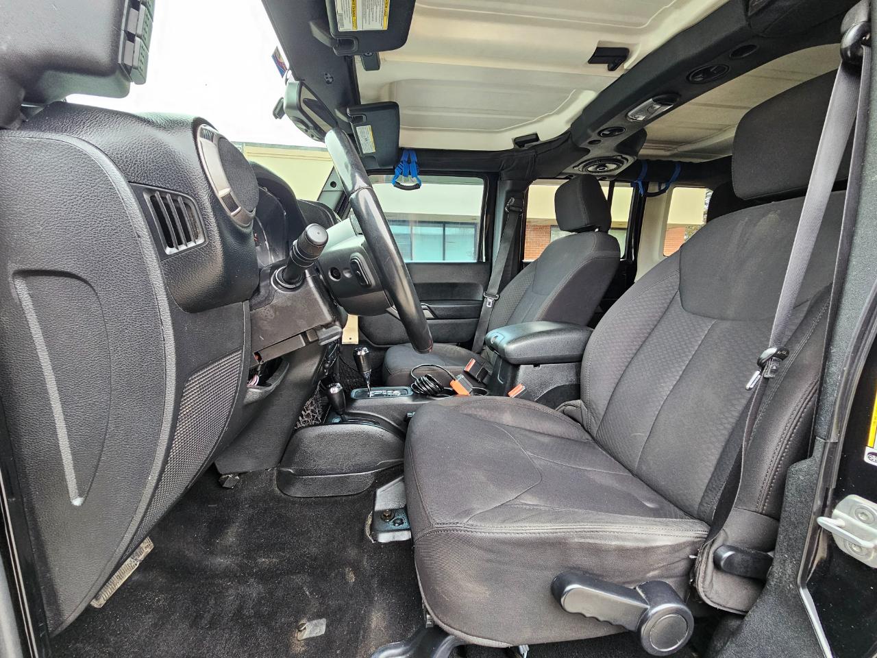 Jeep Wrangler Unlimited 4WD 4dr Sport 2013