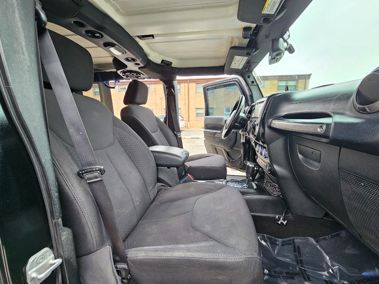 Jeep Wrangler Unlimited 4WD 4dr Sport 2013