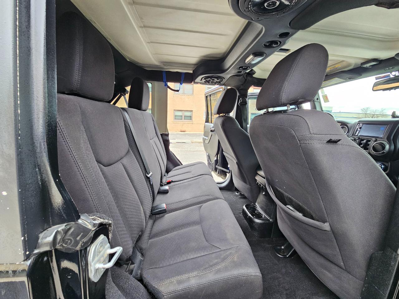 Jeep Wrangler Unlimited 4WD 4dr Sport 2013