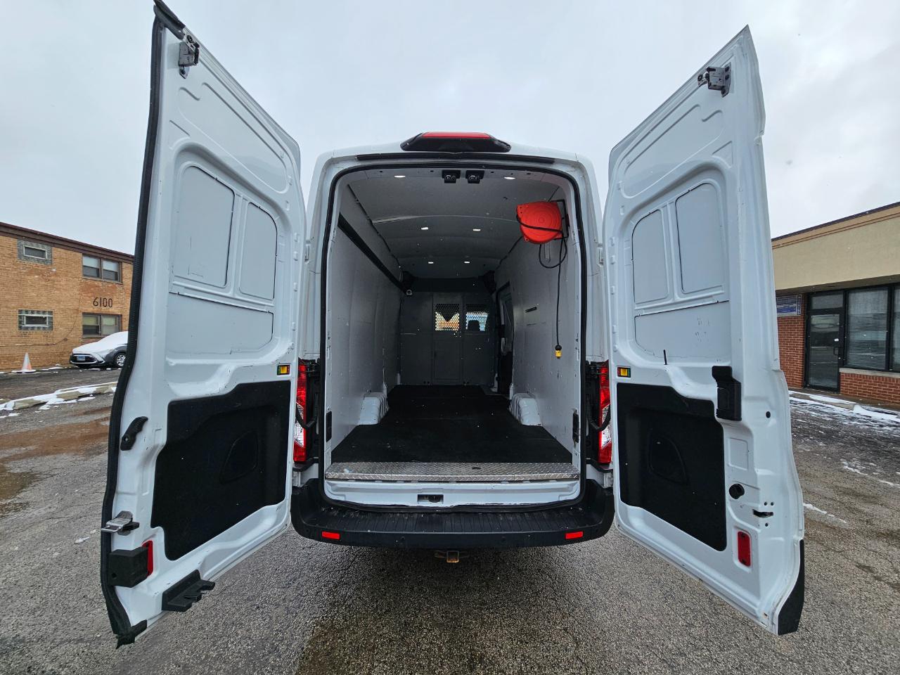 Ford Transit Van T-350 148" EL Hi Rf 9500 GVWR Sliding RH Dr 2018