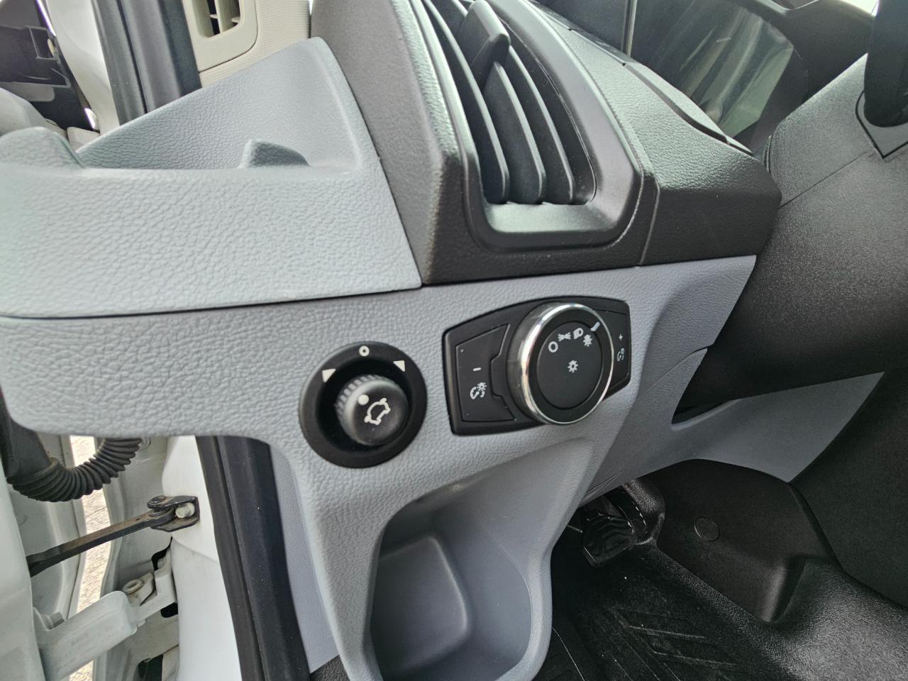 Ford Transit Van T-350 148" EL Hi Rf 9500 GVWR Sliding RH Dr 2018