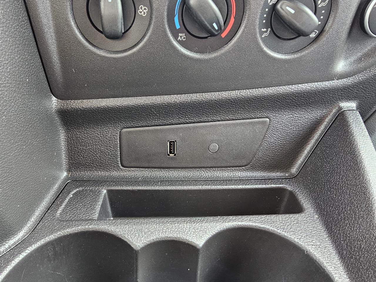 Ford Transit Van T-350 148" EL Hi Rf 9500 GVWR Sliding RH Dr 2018