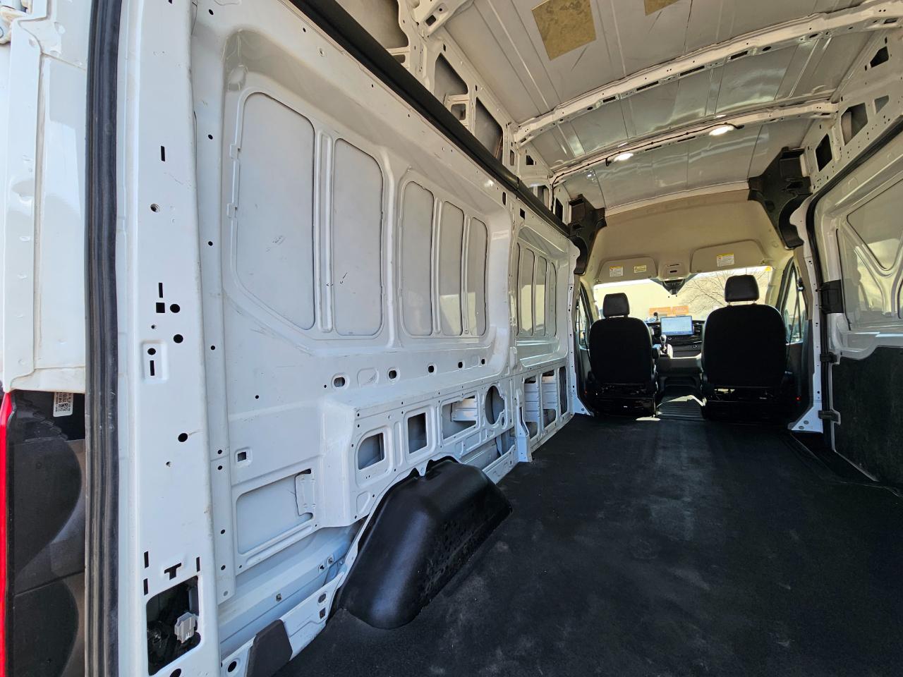 Ford Transit Cargo Van T-350 148" Hi Rf 9500 GVWR AWD 2022