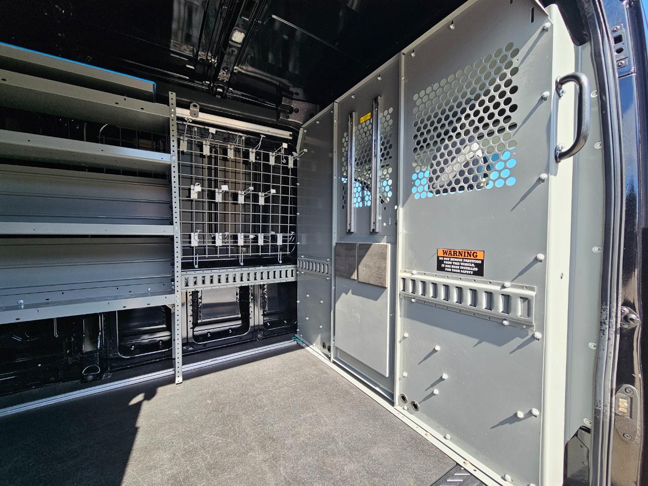 Ford Transit Van T-250 148" Med Rf 9000 GVWR Sliding RH Dr 2017