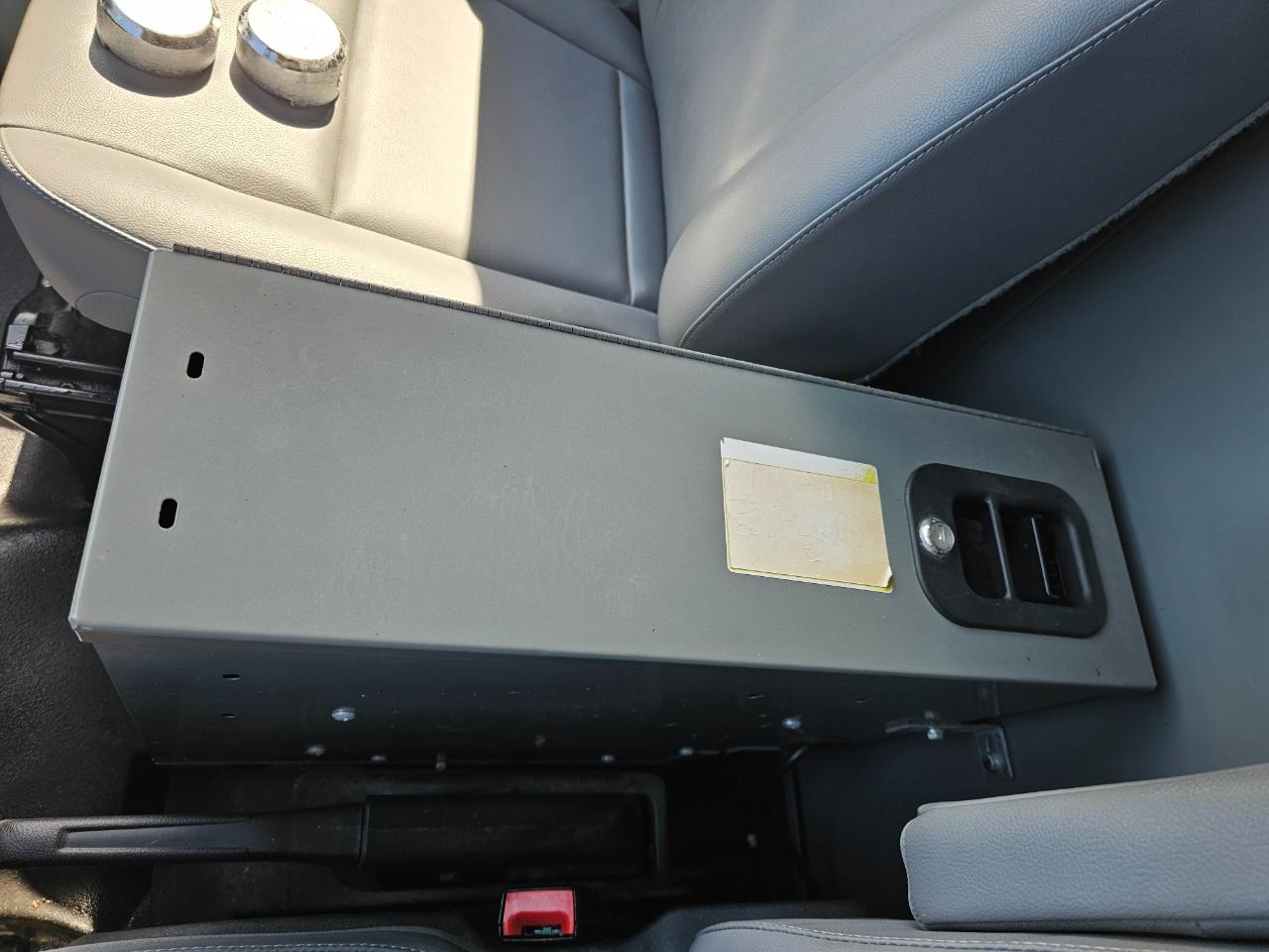 Ford Transit Van T-250 148" Med Rf 9000 GVWR Sliding RH Dr 2017