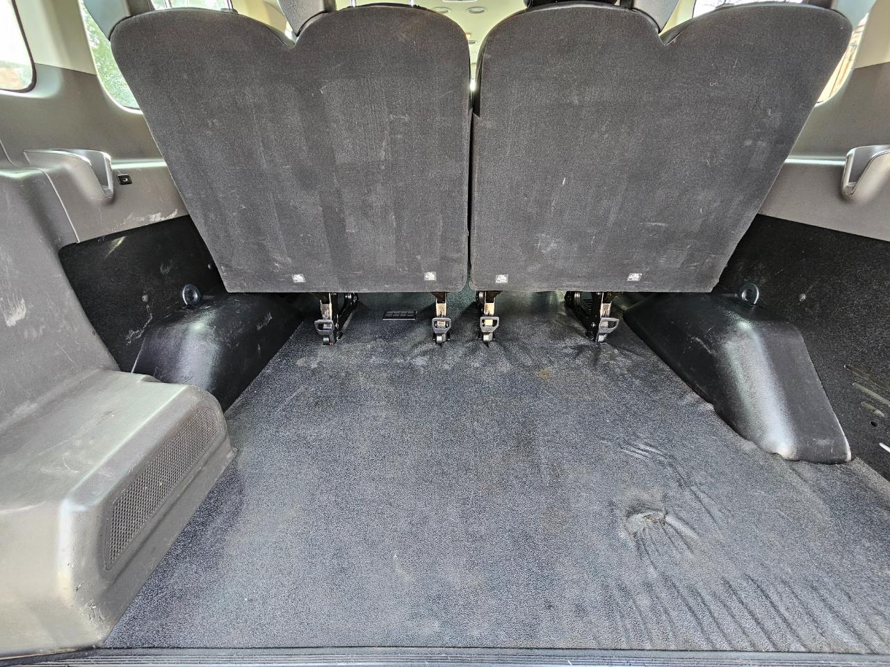 Ford Transit Passenger Wagon T-350 148" Low Roof XLT RWD 2020