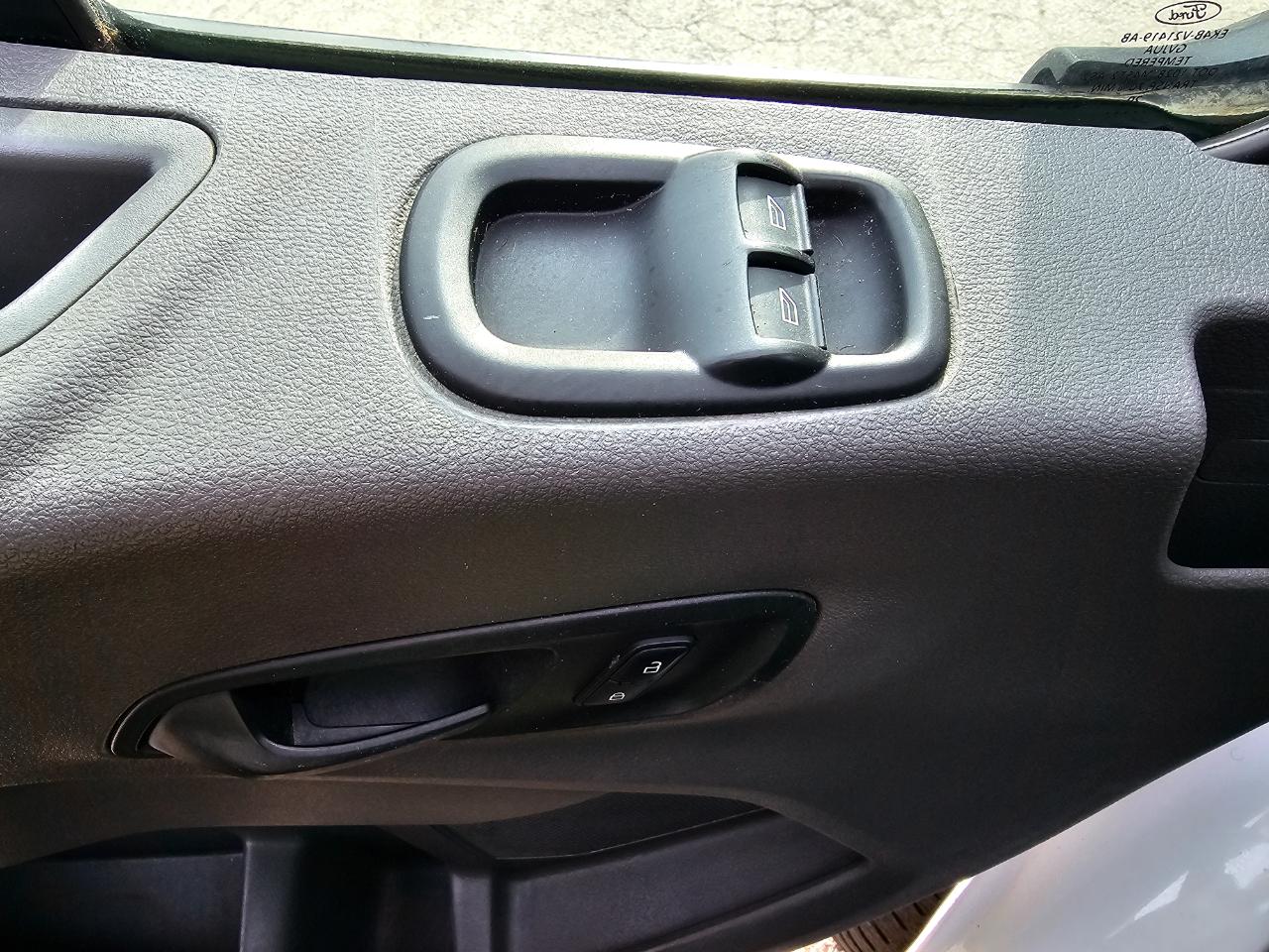 Ford Transit Passenger Wagon T-350 148" Low Roof XLT RWD 2020