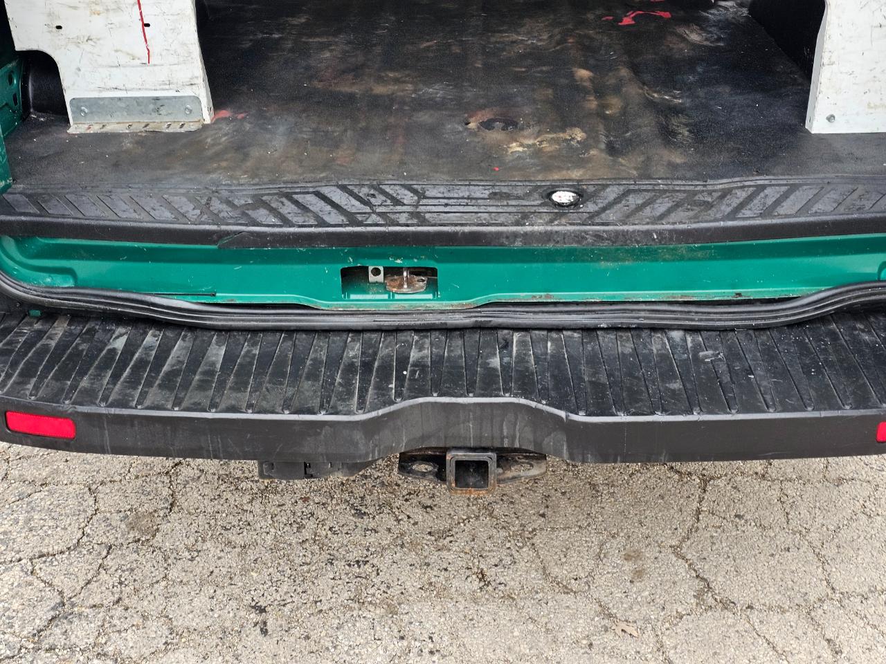 Ford Transit Van T-150 130" Low Rf 8600 GVWR Swing-Out RH Dr 2019