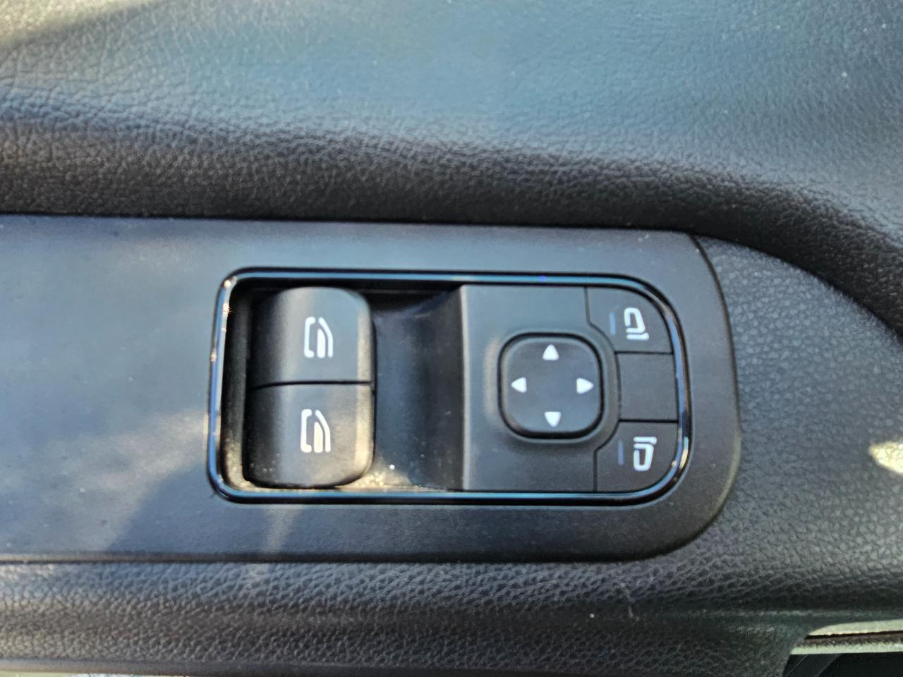 Mercedes-Benz Sprinter Cab Chassis 3500XD Standard Roof I4 Diesel HO 144" RWD 2023