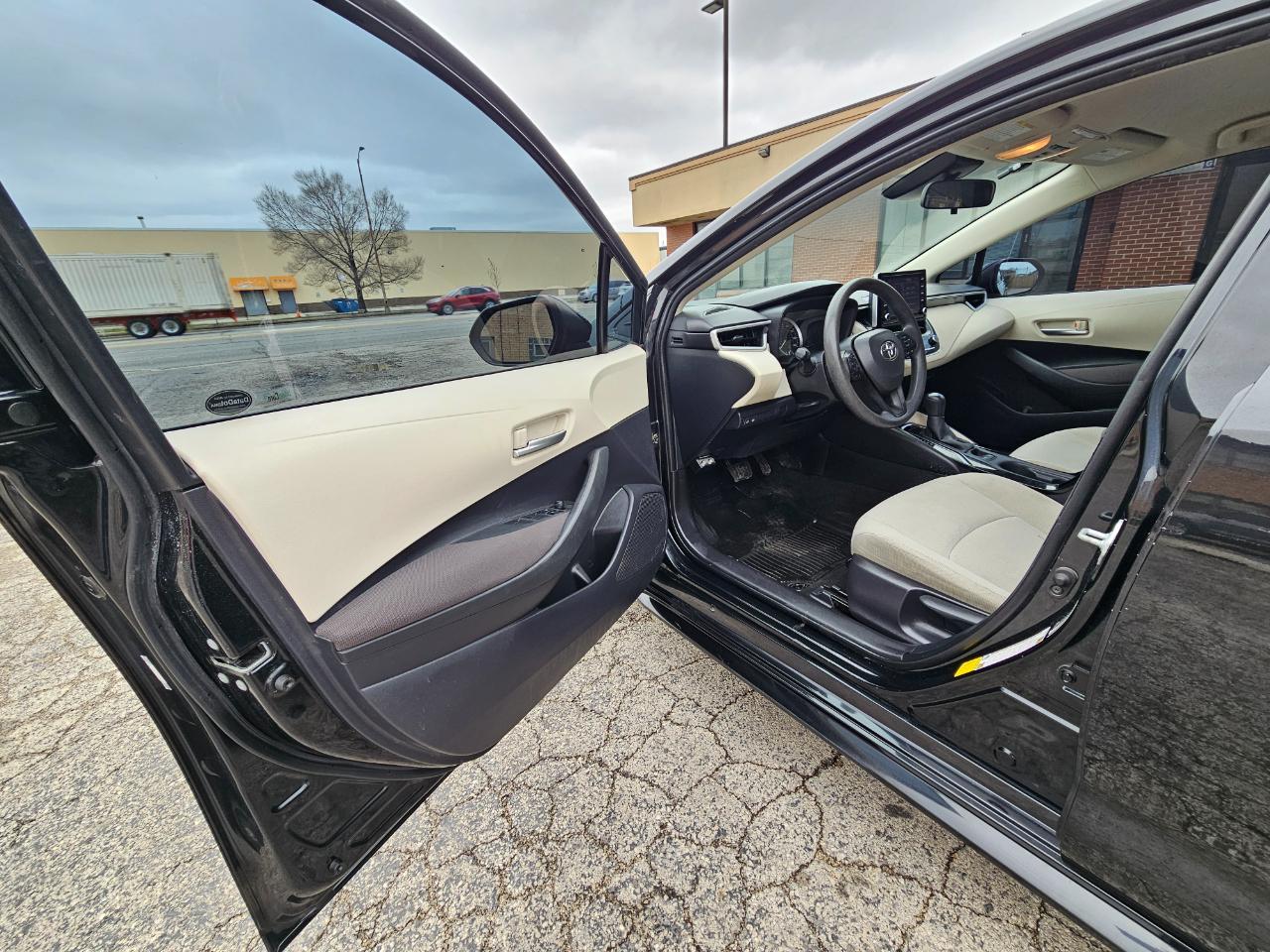 Toyota Corolla LE CVT (Natl) 2020