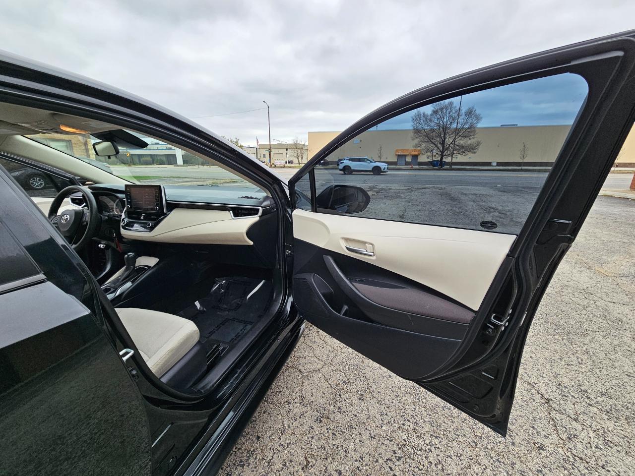 Toyota Corolla LE CVT (Natl) 2020