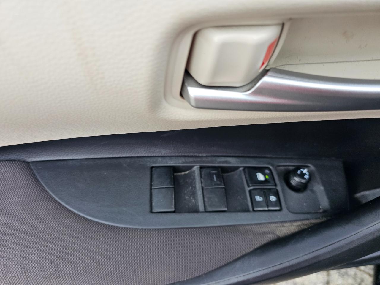 Toyota Corolla LE CVT (Natl) 2020