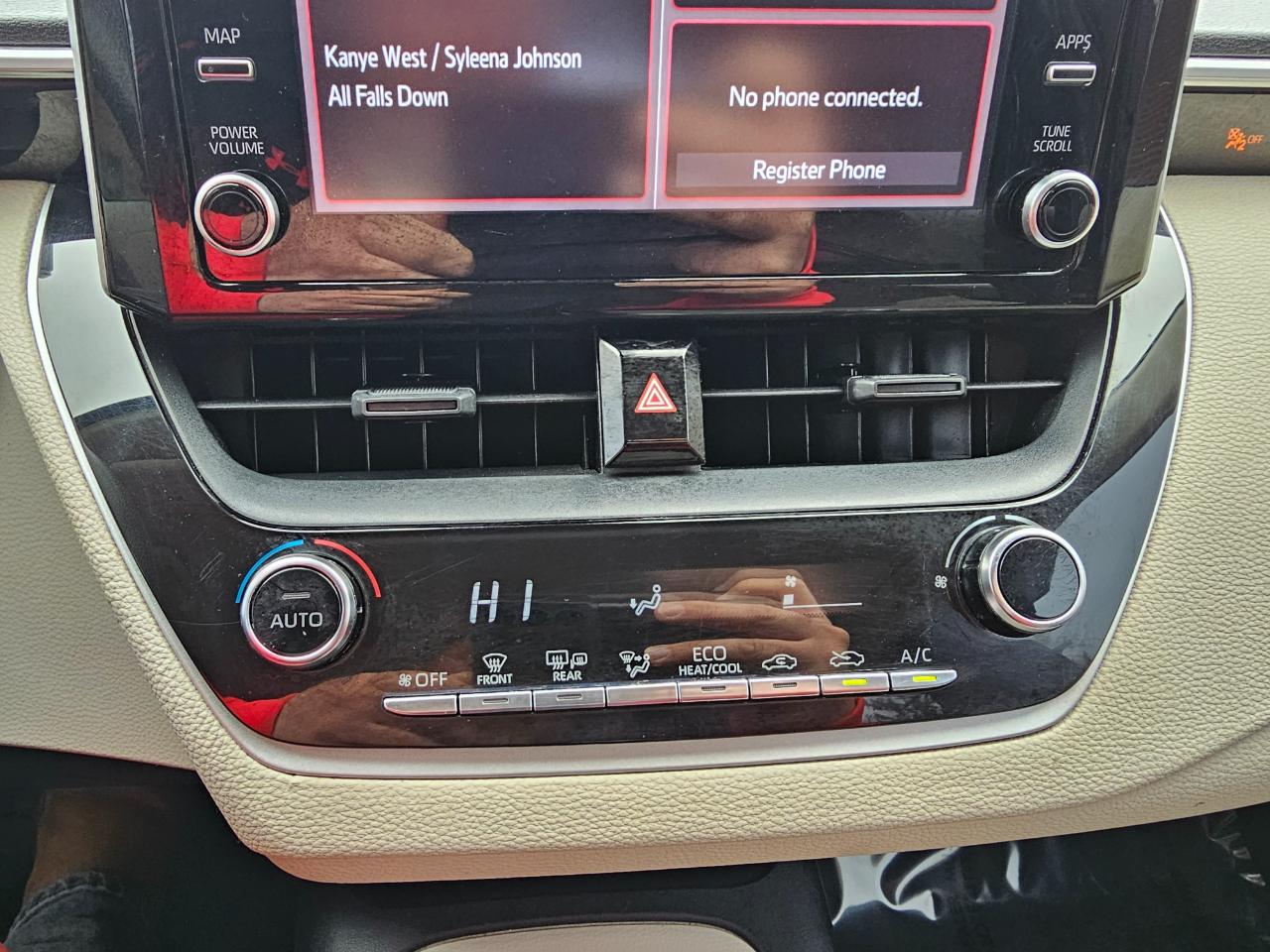 Toyota Corolla LE CVT (Natl) 2020