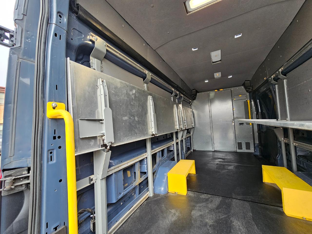Ford Transit Van T-250 148" EL Hi Rf 9000 GVWR Sliding RH Dr 2019