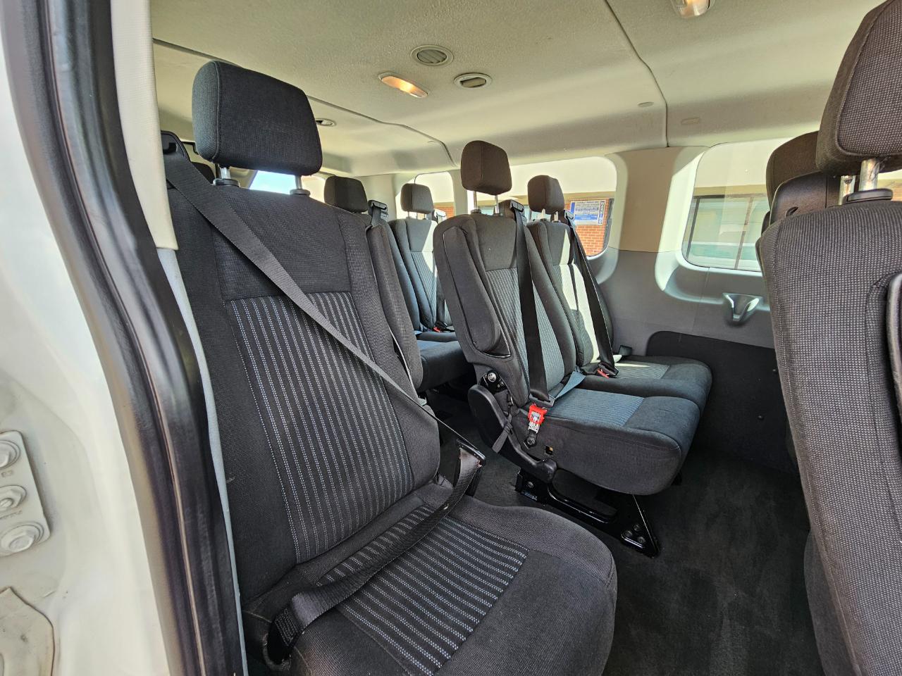 Ford Transit Wagon T-350 148" Low Roof XLT Swing-Out RH Dr 2016