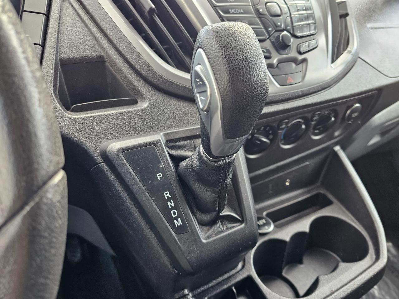 Ford Transit Wagon T-350 148" Low Roof XLT Swing-Out RH Dr 2016