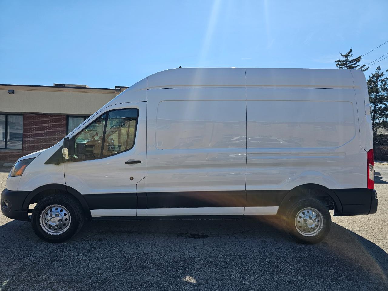Ford Transit Cargo Van T-350 148" Hi Rf 9500 GVWR AWD 2022