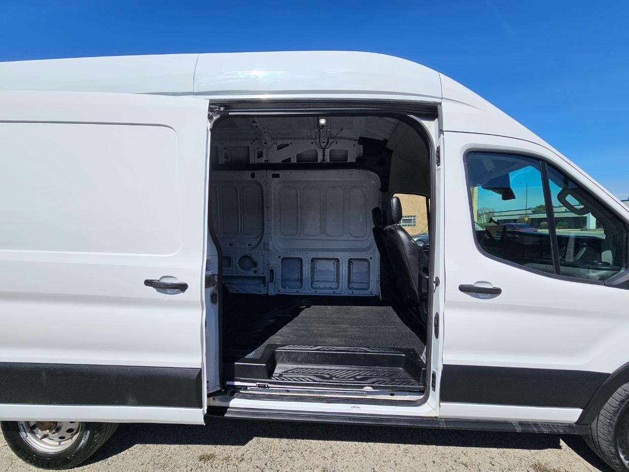 Ford Transit Cargo Van T-350 148" Hi Rf 9500 GVWR AWD 2022